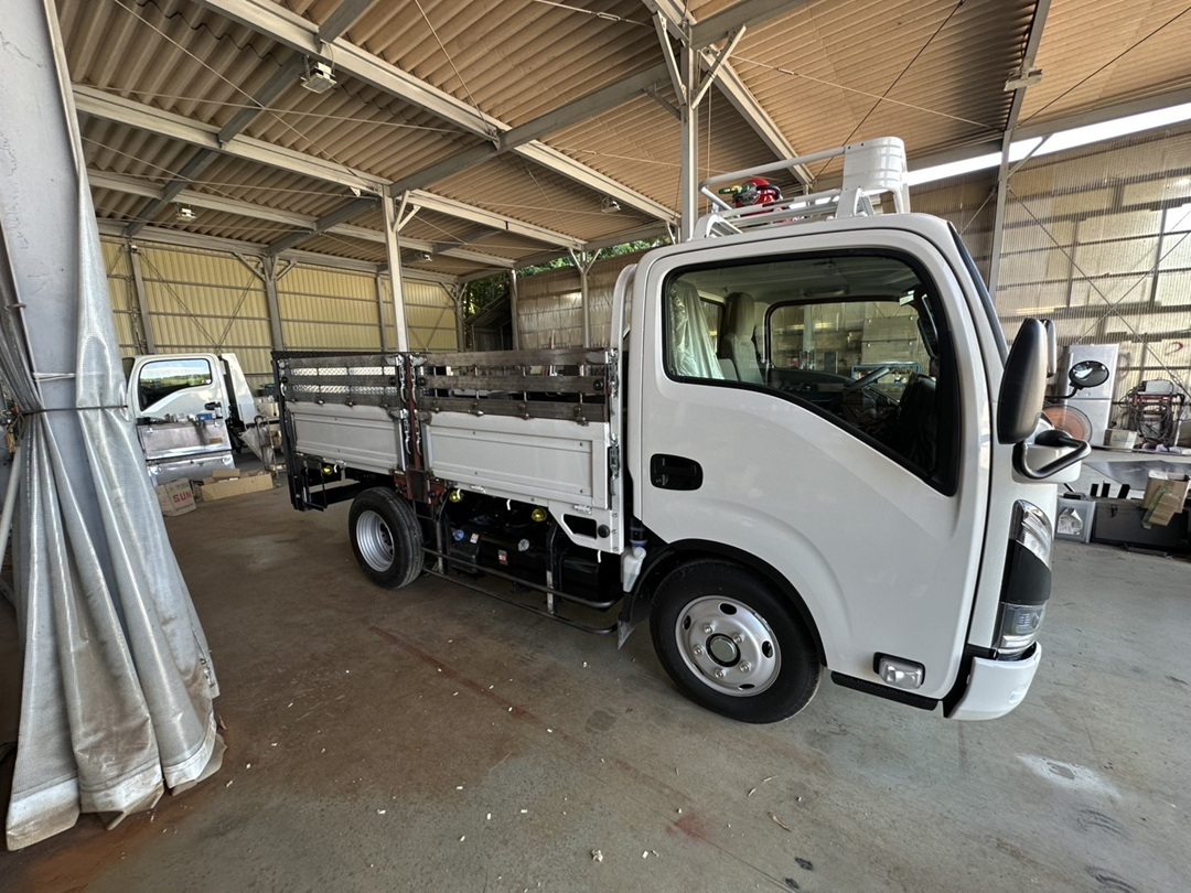 常総第一工場(架装・塗装・鈑金)